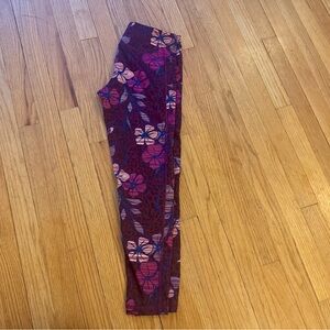 Pro Player woman’s Floral Leggings - Capri style